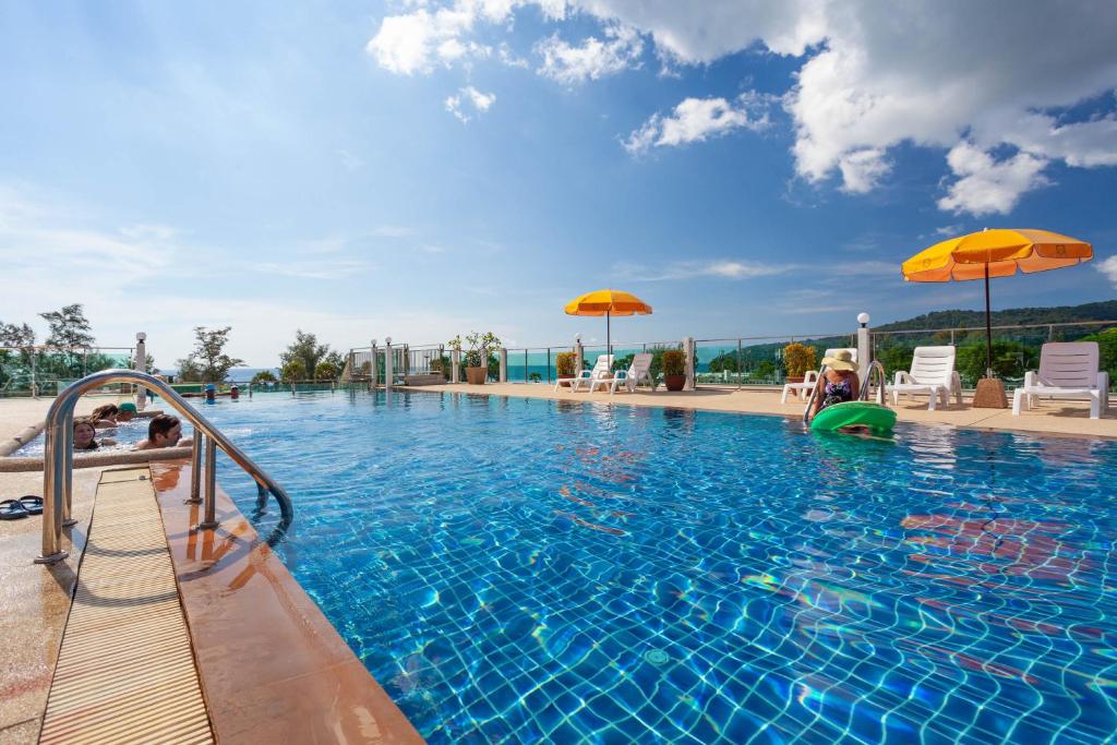 Bazén v ubytování Baumancasa Beach Resort nebo v jeho okolí