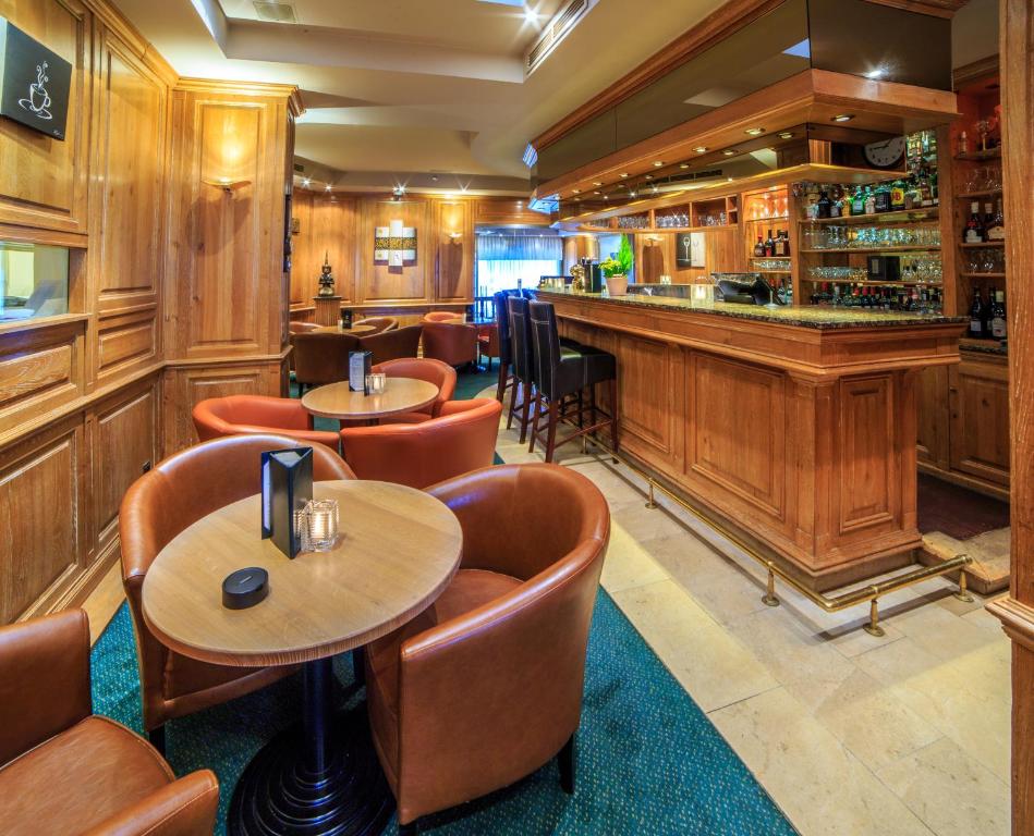 Lounge nebo bar v ubytování Hotel Pacific