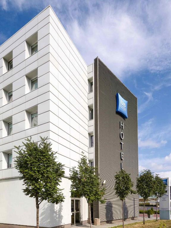 Budova, v ktorej sa hotel nachádza