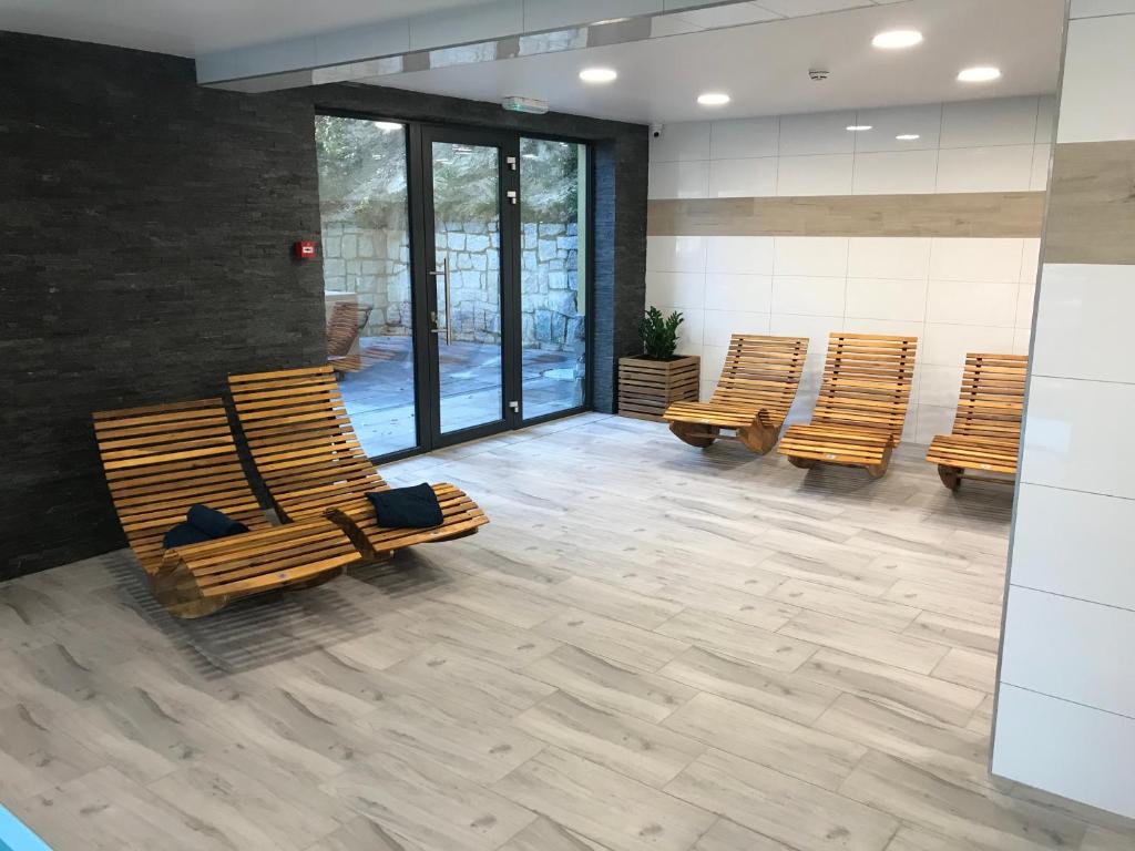 Posedenie v ubytovaní dask resort
