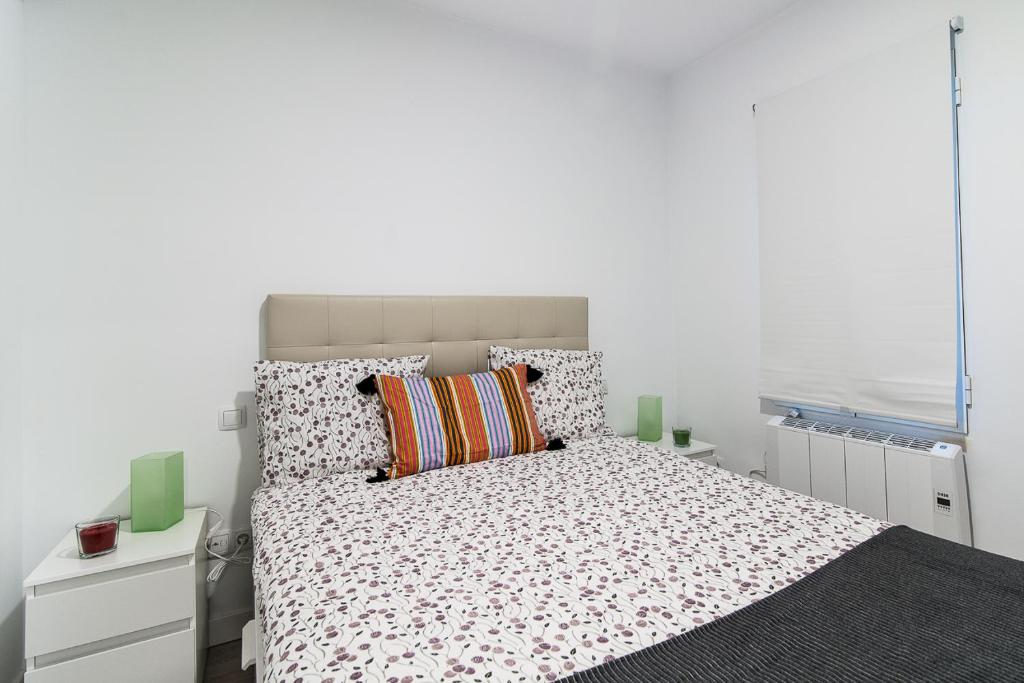 Apartment Sa14 1 Voilakey Barrio Del Pilar Madrid Spain Booking Com