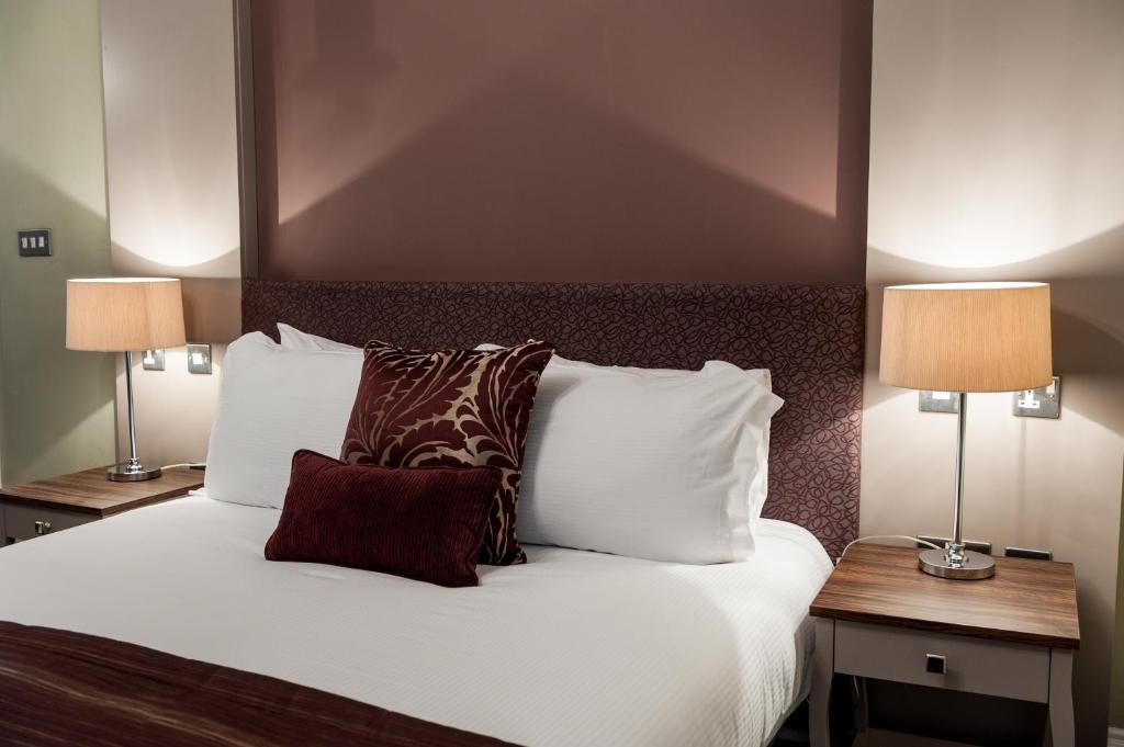 Halifax Hall - Resim 10