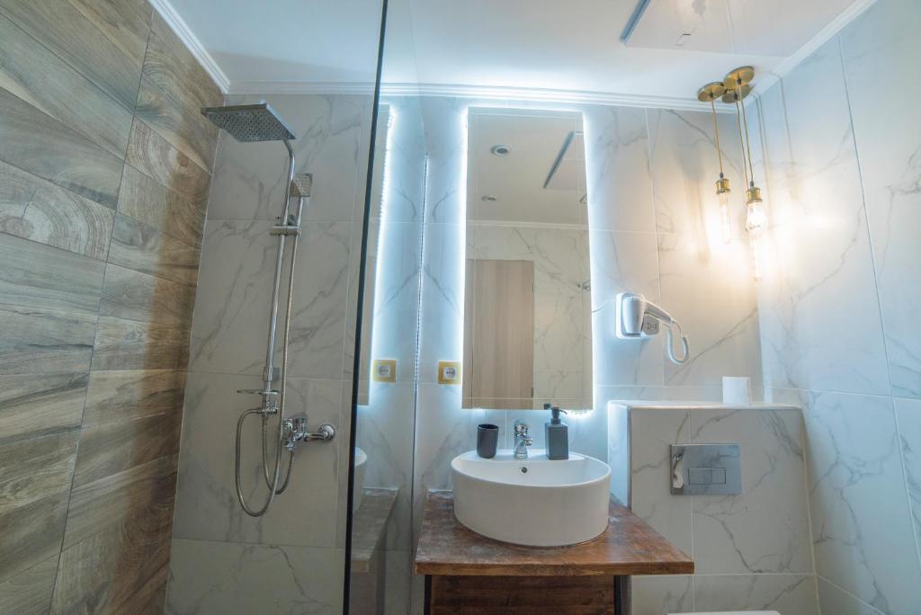 Maria Boutique Suits - Resim 40