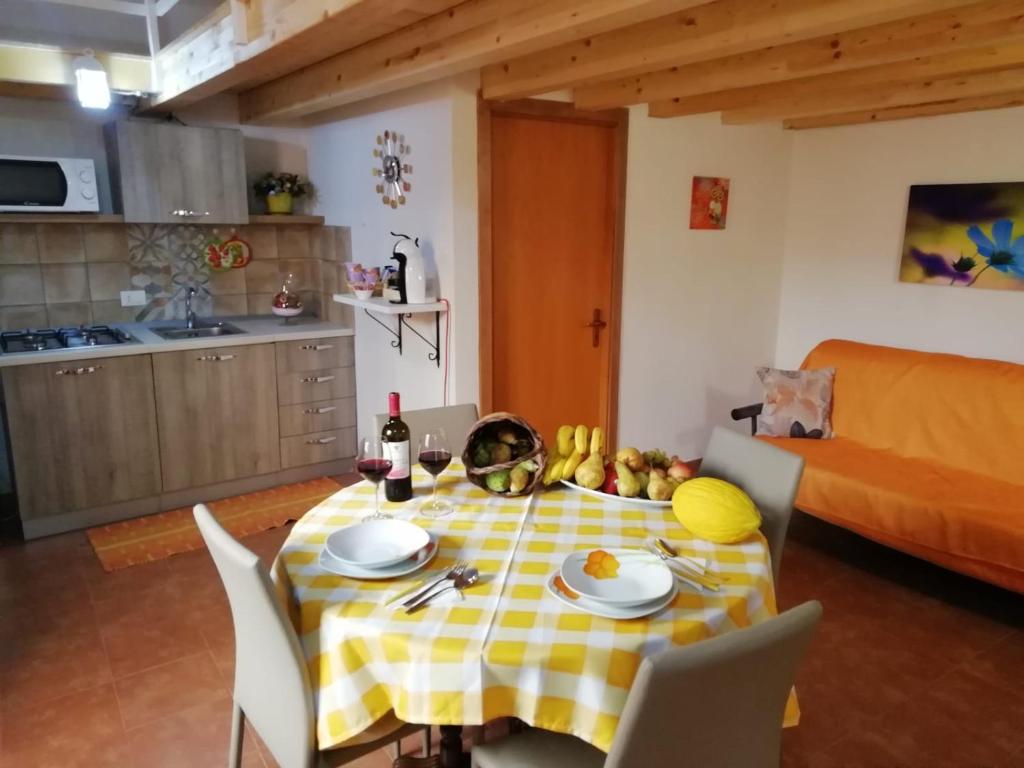 La casa di Anita nel cuore di Segesta - Maison De Vacances