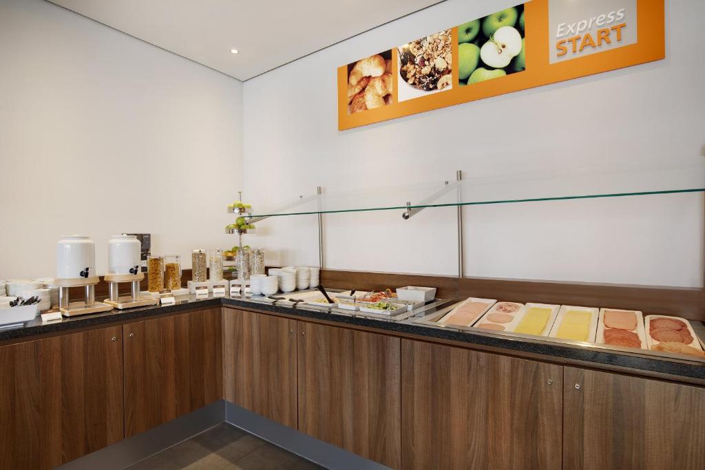 Holiday Inn Express Bremen Airport by IHG - Resim 19