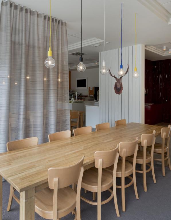 A cozinha ou kitchenette de Holiday Inn Express Antwerpen City North by IHG