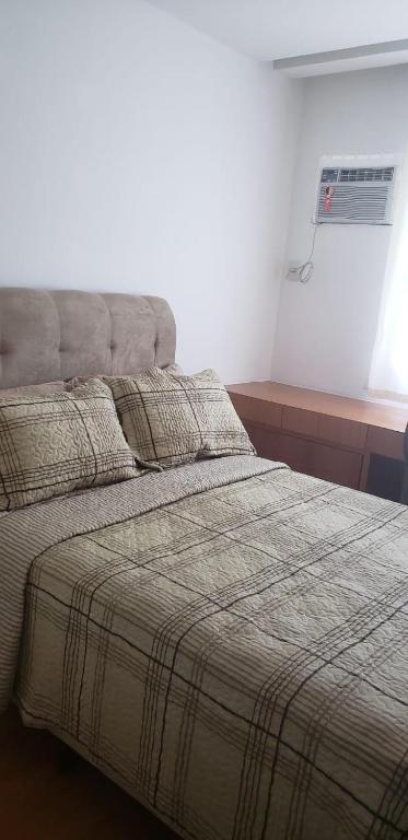 Mountain view newly furnished luxury apartment in Reserva Jardim