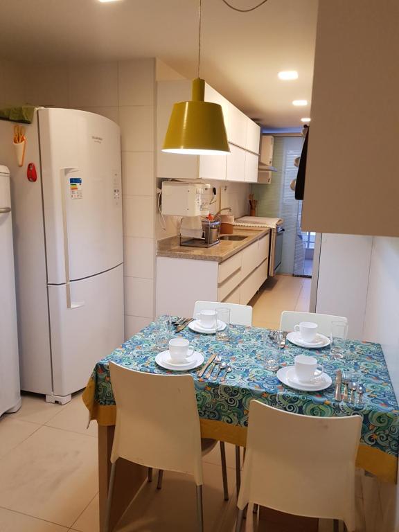  Apartamento Praia do Forte - Cabo Frio/RJ