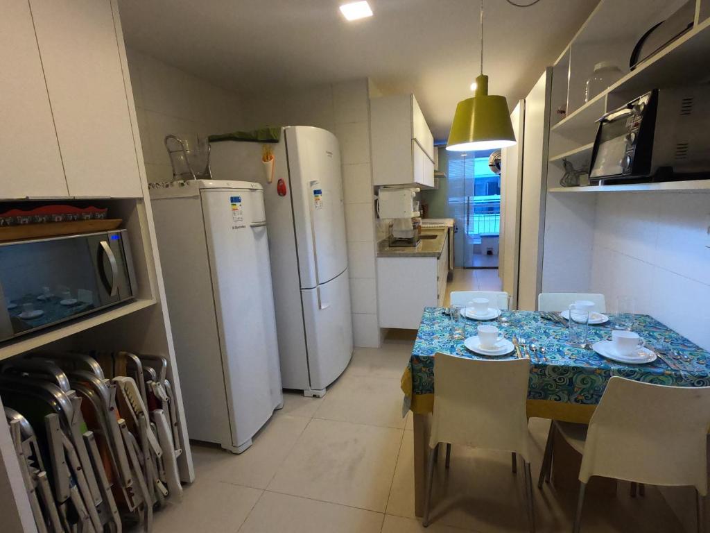  Apartamento Praia do Forte - Cabo Frio/RJ