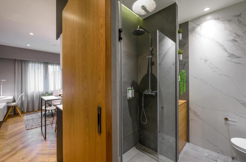 Olvios Luxury Suites - 6