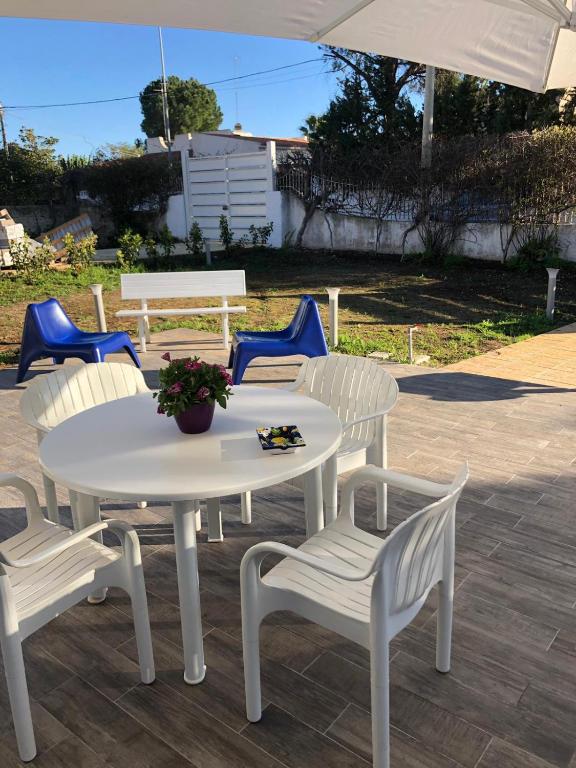 Vonkajšia záhrada v ubytovaní Villa Aurora e Villa Oceano