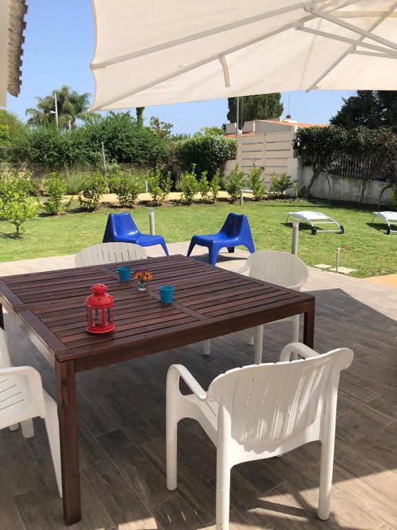 Vonkajšia záhrada v ubytovaní Villa Aurora e Villa Oceano