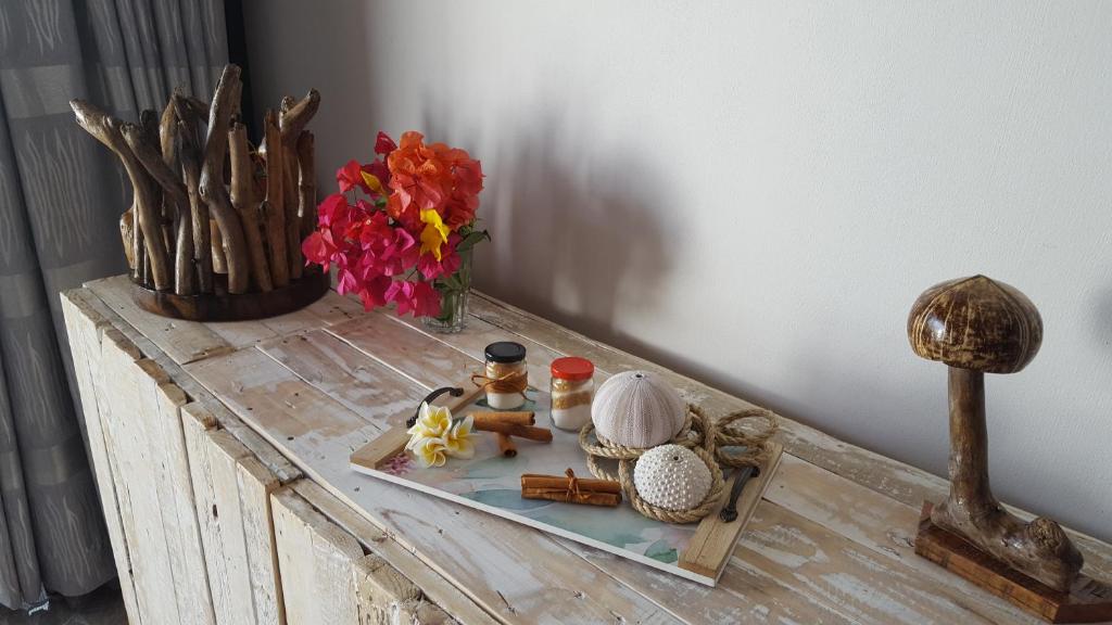 Aux plaisirs de la vie Chambre chez l habitant - 10