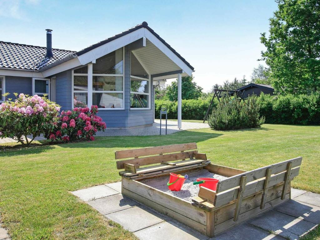 Holiday Home Bunden - Casa De Vacaciones De Tres Habitaciones