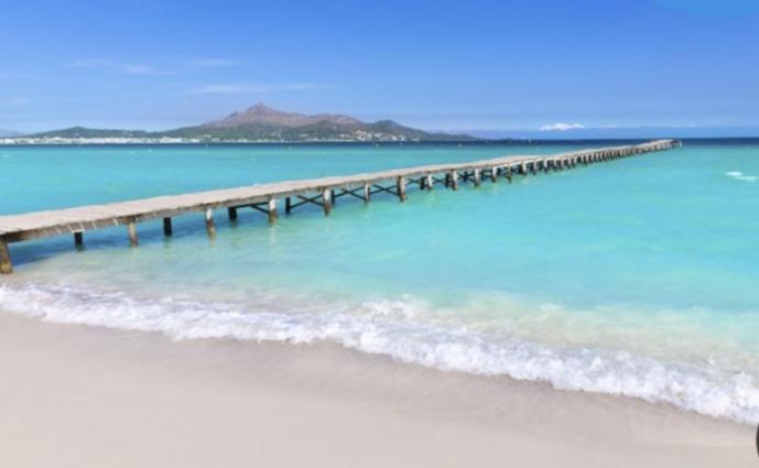 Booking.com: Chalet de montaña Sagitario , Playa de Muro ...