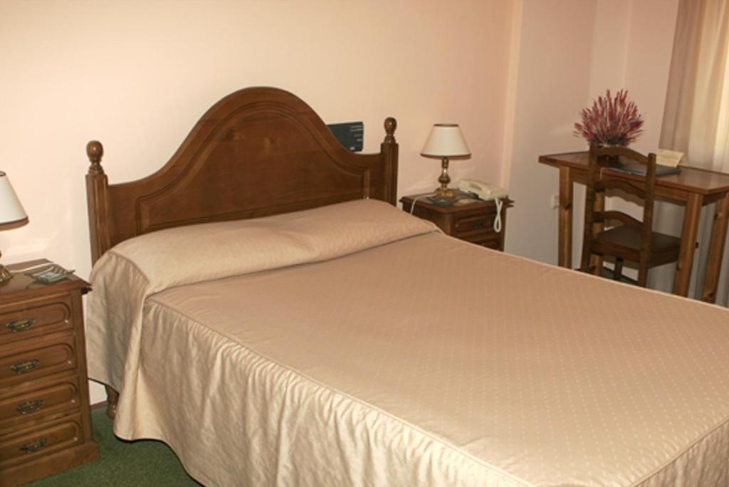 Hotel Xallas - Double Room With Hydro-massage Bath