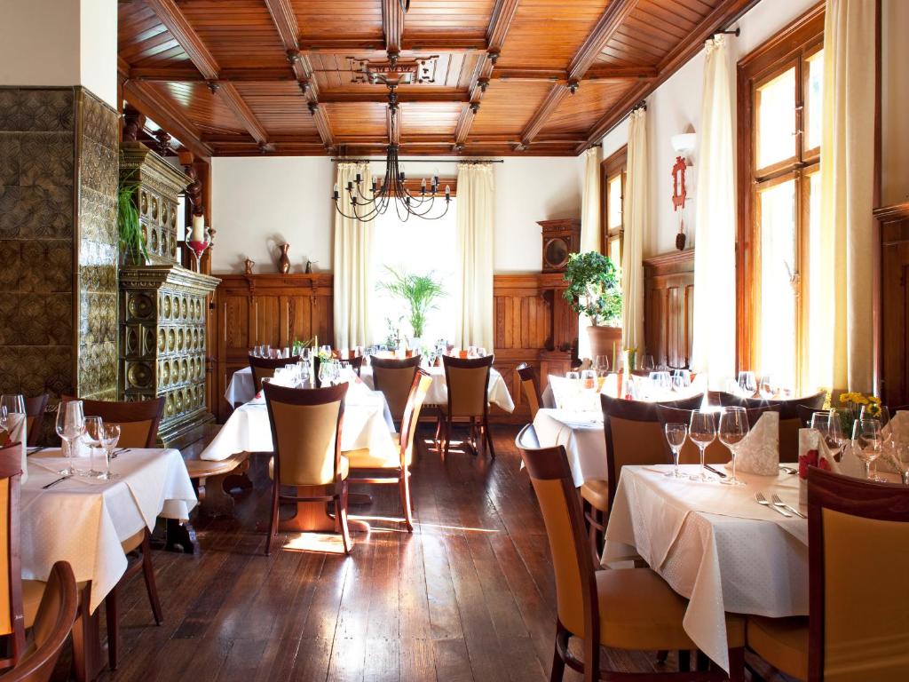 Restaurace v ubytování Hotel & Chalets Herrihof