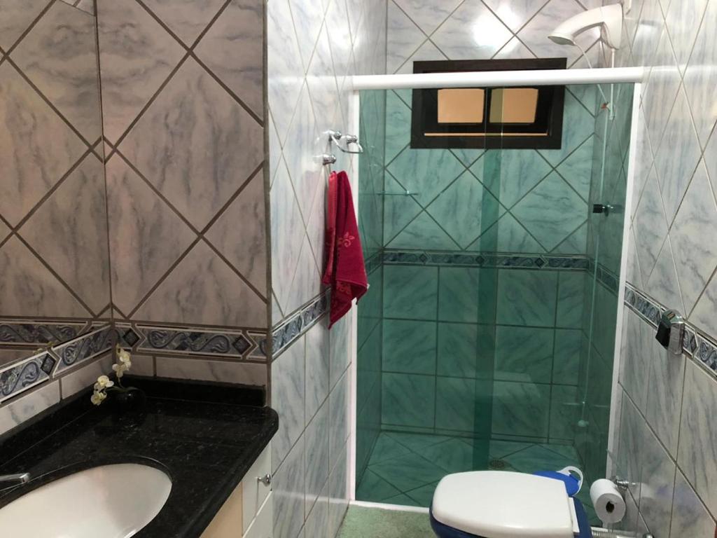  Belíssima casa com 4 quartos