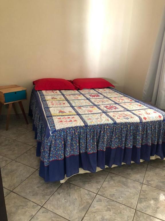  Belíssima casa com 4 quartos