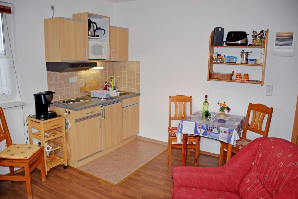 Kuchyň nebo kuchyňský kout v ubytování Ferienappartements in Gager auf Ru