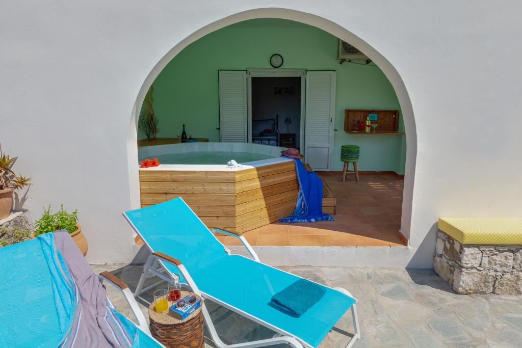 Zdjęcie z galerii obiektu Villa Kallisti - Artemis w mieście Kávallos