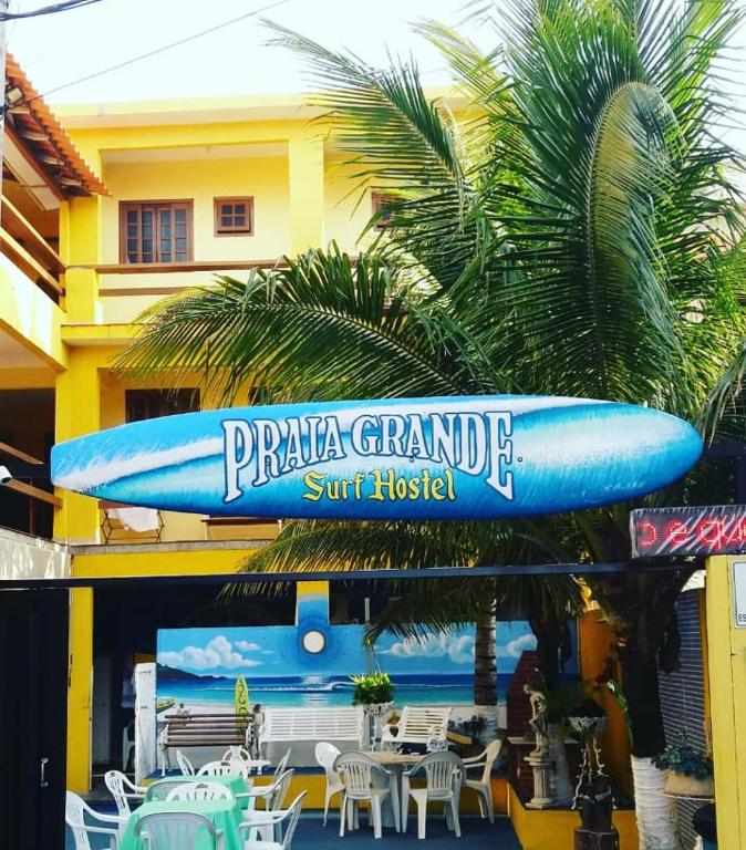  Praia Grande Surf Hostel