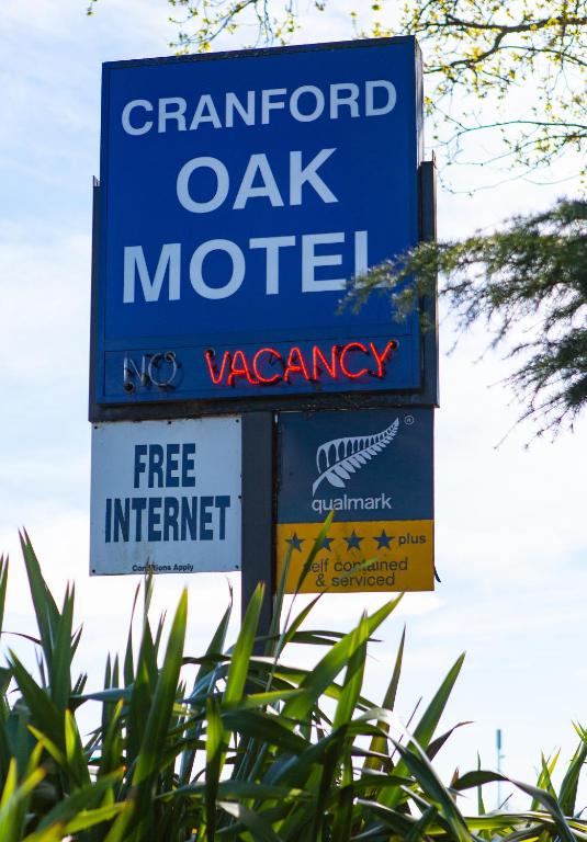 Cranford Oak Motel - Resim 11