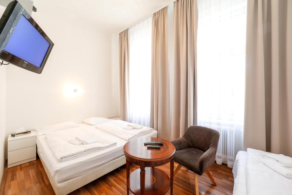 Timeout City Hotel, 5 min to city center, Self Check In - Resim 43