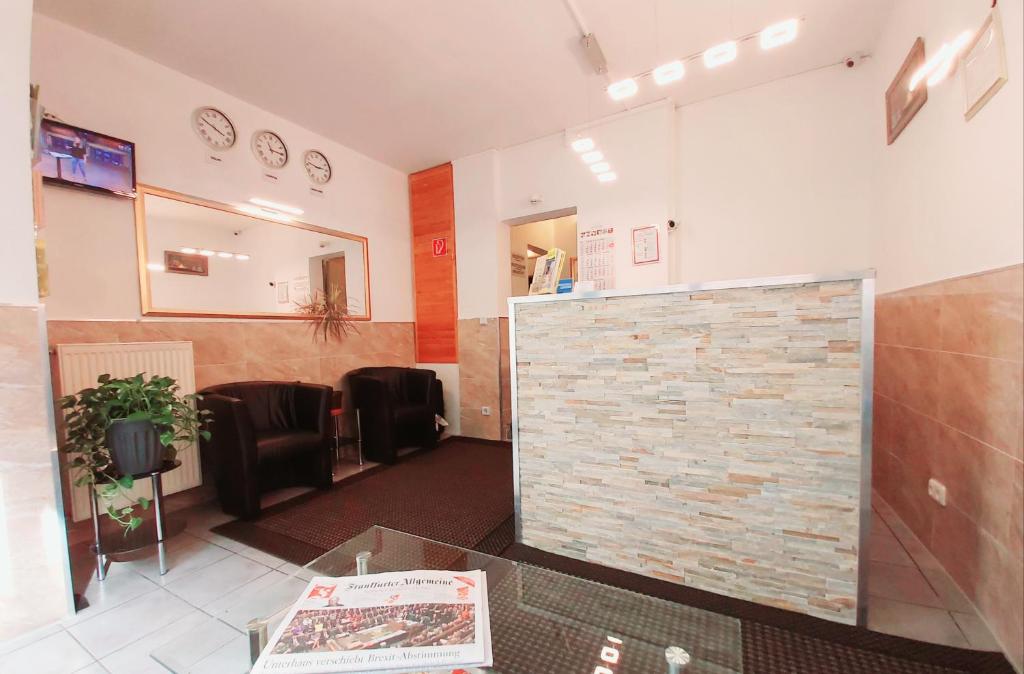 Angel Hotel - Resim 11