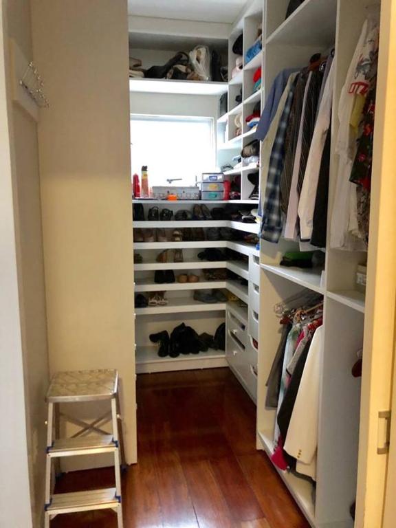  Linda casa 4 quartos no melhor bairro de Floripa