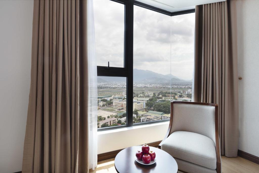 Phòng Gia đình Deluxe Nhìn ra Một góc Biển
