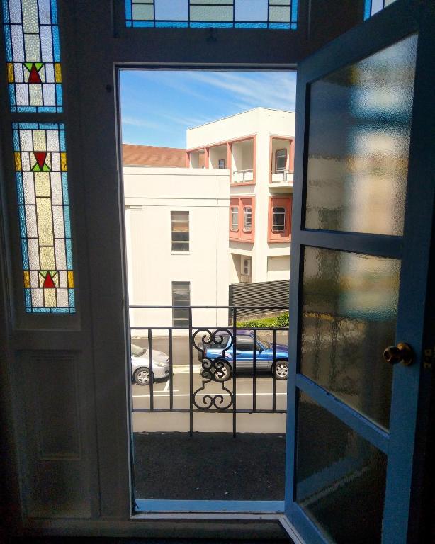 Crashpalace Napier - Resim 39