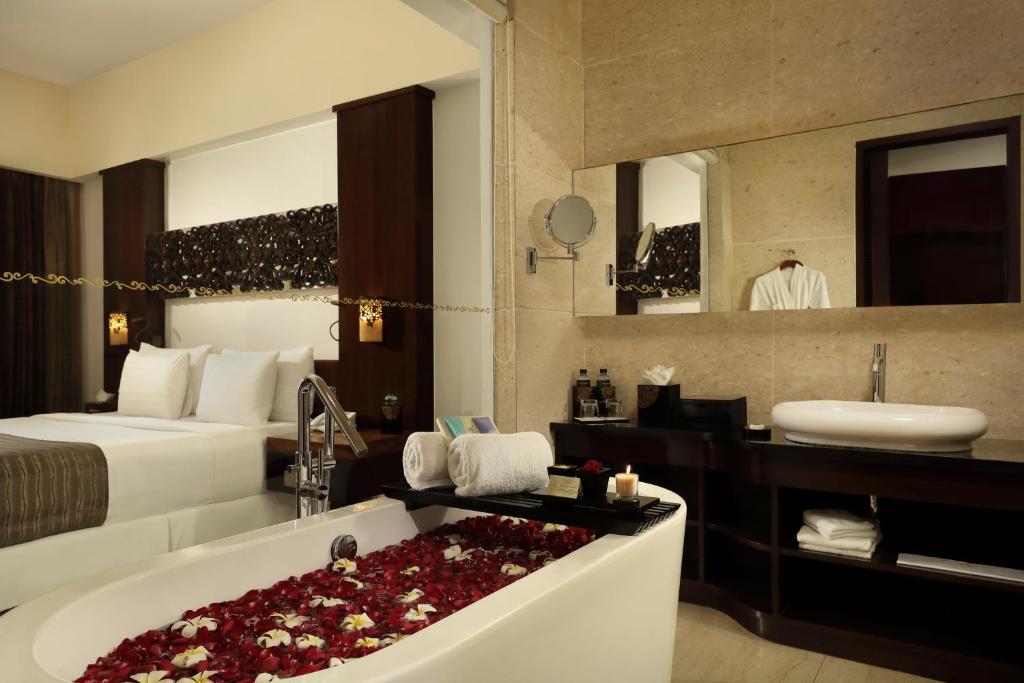 The Seminyak Beach Resort & Spa - 12