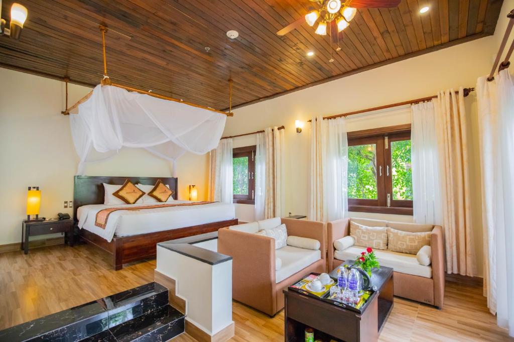 Bungalow với Bể sục và Tầm nhìn ra Biển
