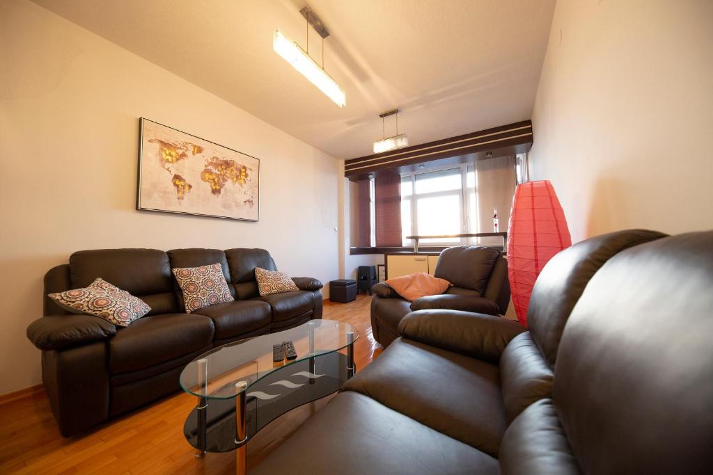Posedenie v ubytovaní City&Sea view 2BR 4+2