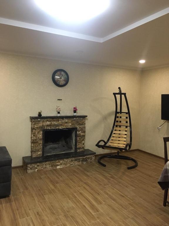 Телевизор и/или развлекательный центр в Best Villa in BAKURIANI Center