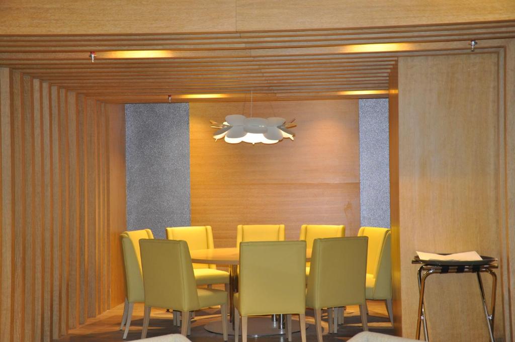 Lavender Hotel Al Nahda Dubai - Resim 27