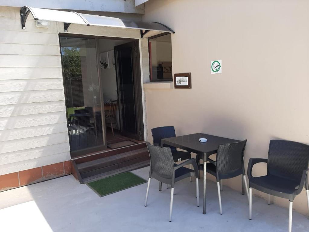 Rustverseker Self Catering Accommodation - Image 5