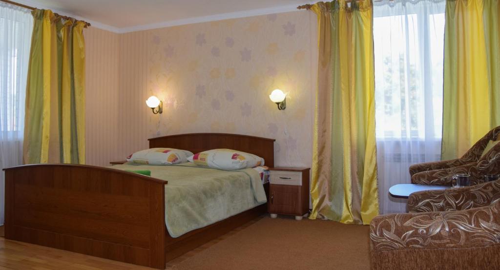 Mini Hotel Furmi - Double Room With Garden View