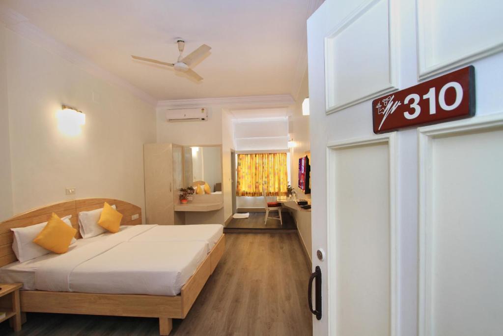 Gallery image of Hotel Vellara in Bangalore