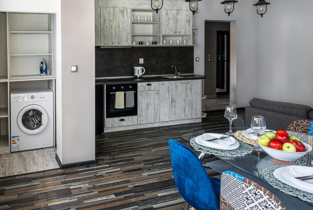 Kuchyň nebo kuchyňský kout v ubytování Gladstone suites