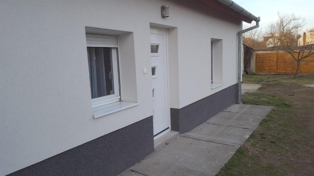 Budynek, w którym mieści się apartament