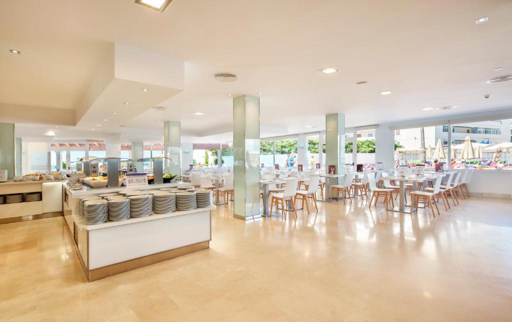 Restaurace v ubytování Globales Gardenia