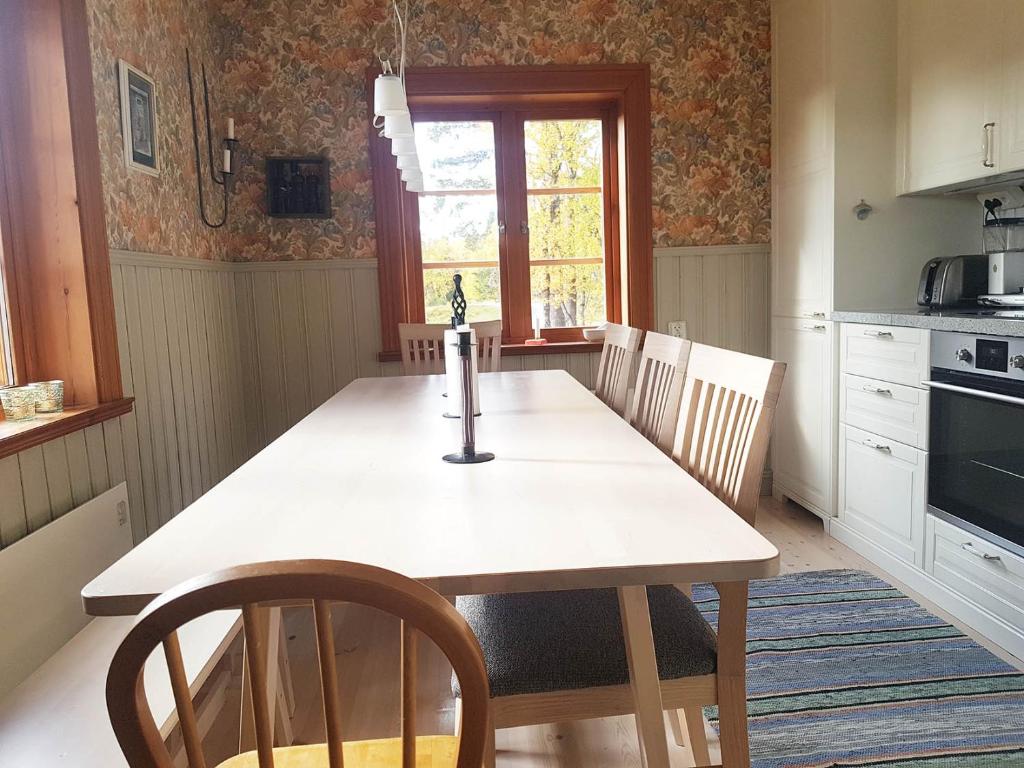Kuchyň nebo kuchyňský kout v ubytování Mittådalsvallen 435