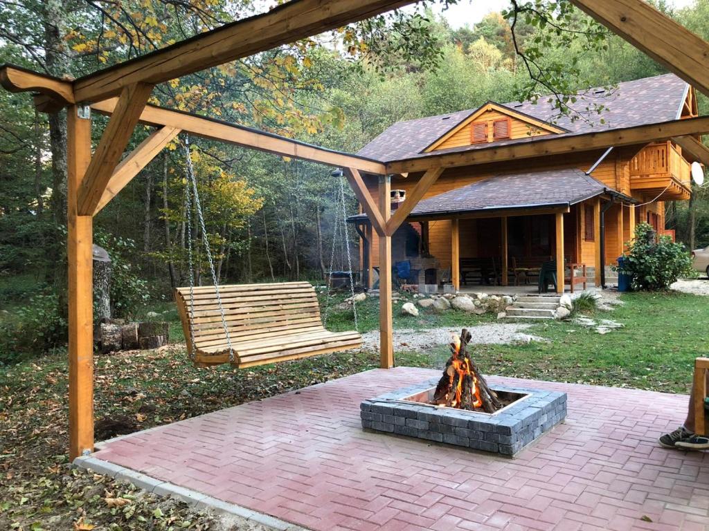 Zahrada ubytování Chalet by the river