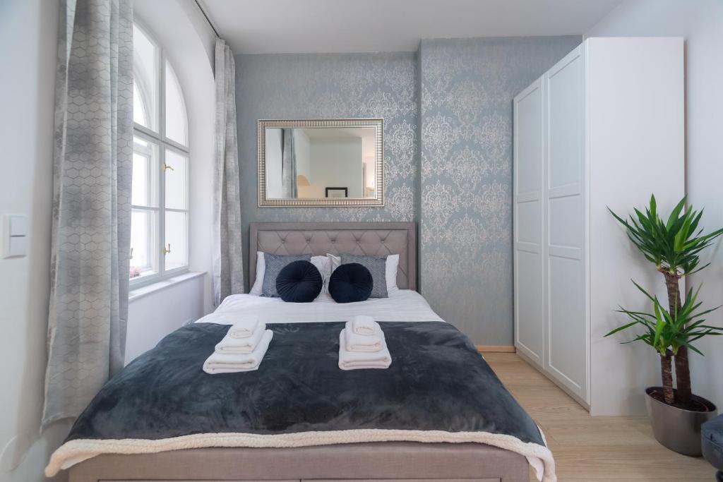 Quiet apartment in the heart of Old Town centre