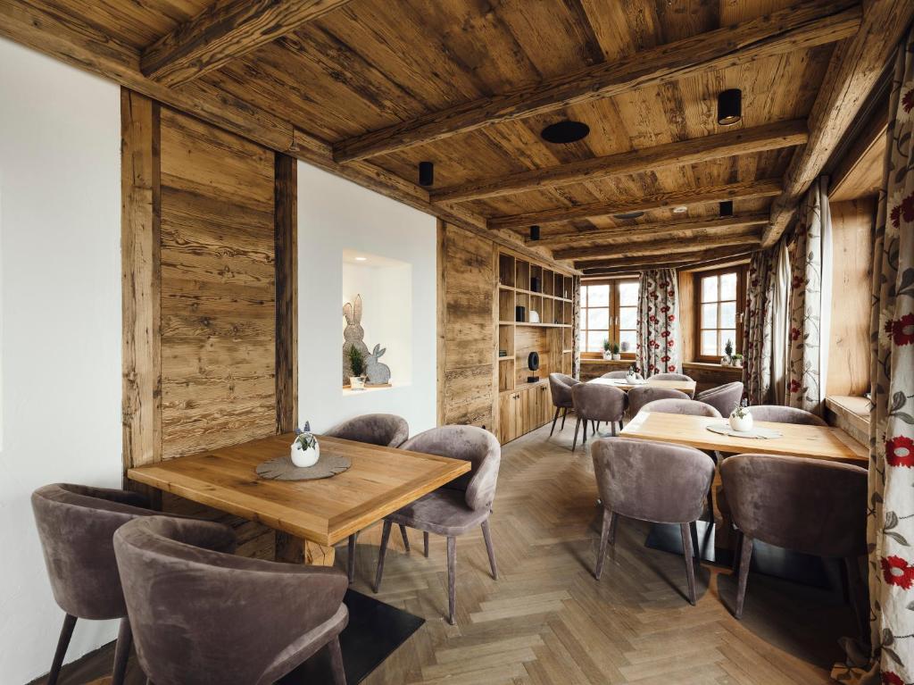 Posezení v ubytování Boutiquehotel Blaue Burg Falkenstein