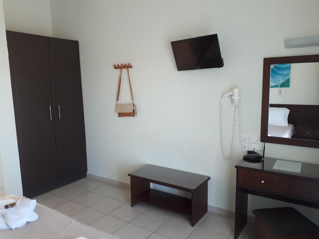 TV a/nebo společenská místnost v ubytování Metaxa Apartments