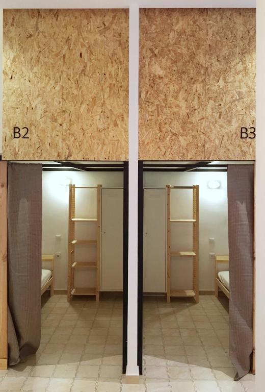 Fotografie z fotogalerie ubytování Hostel Numero Trece - FREE towels, coffee & tea, remote check-in v destinaci Alicante