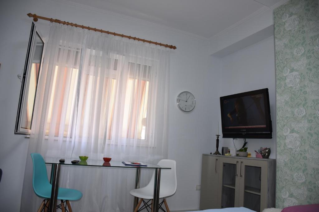 Absolute Cozy Studio - Image 12